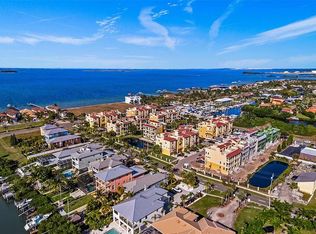6411 Margarita Shores Ln, Apollo Beach, FL 33572