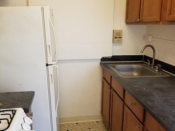 5th image of 1420 4th Ave W APT 112