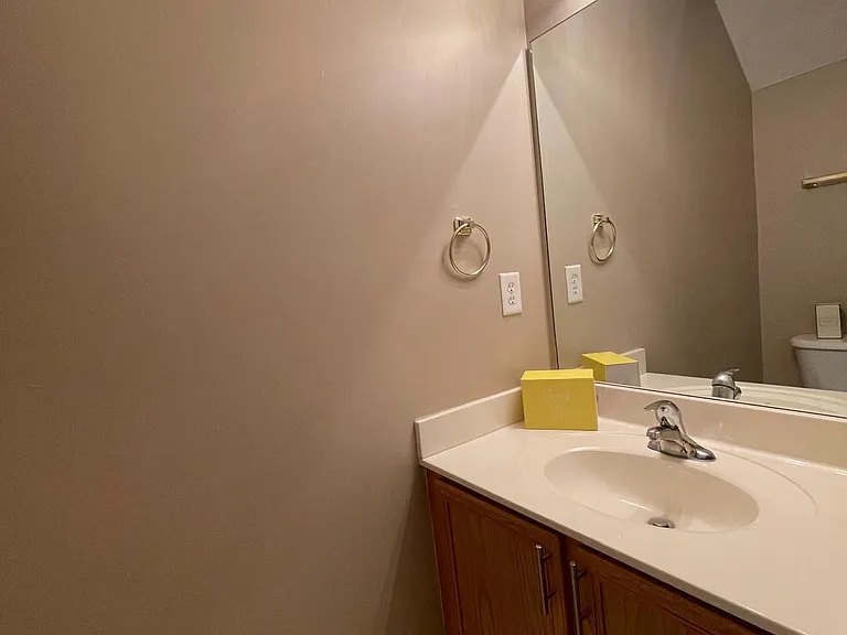 2962 Stonecrest Ln — Photo 10