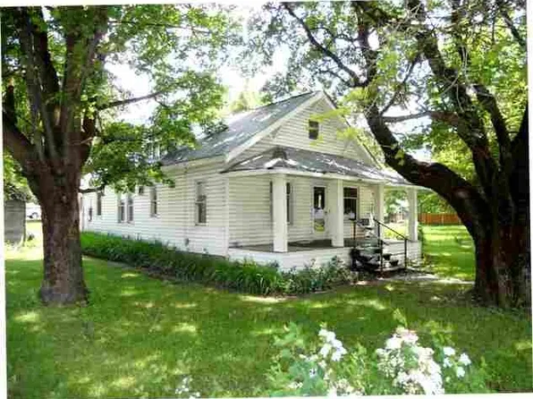 508 N 3rd St E, Chewelah, WA 99109