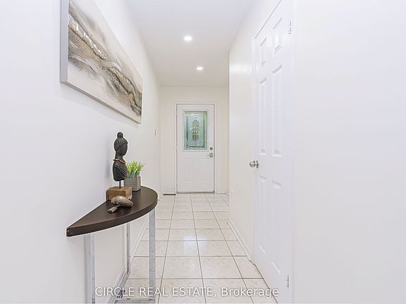 3rd image of 4920 Rathkeale Rd #1