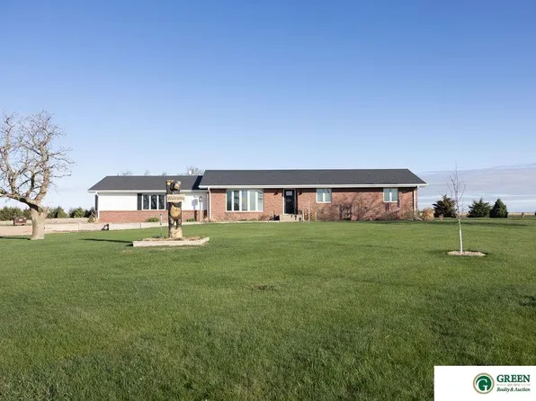 2020 Road E, Bradshaw, NE 68319