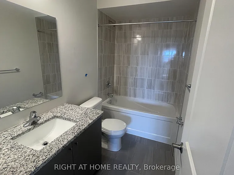 1054 Denton Dr — Photo 24