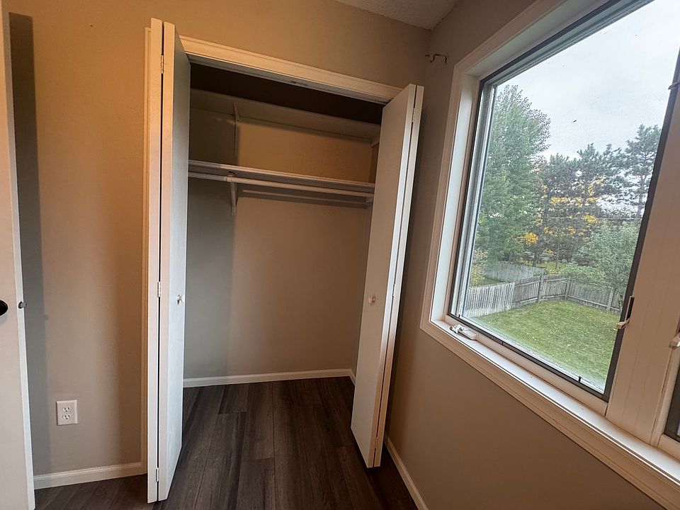 1st image of 1500 147th Ave NW