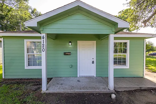 4120 Brandon St Photo 1