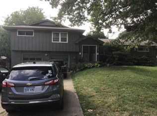 9360 Riggs St, Overland Park, KS 66212