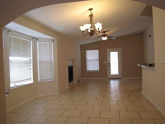4th image of 10035 Paloma Dr