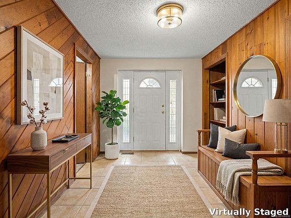 3rd image of 2695 Paula Pl