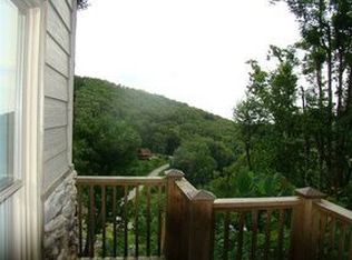 363 Hornblend Dr, Boone, NC 28607