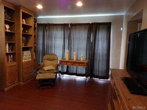 4th image of 6428 Bequette Ave