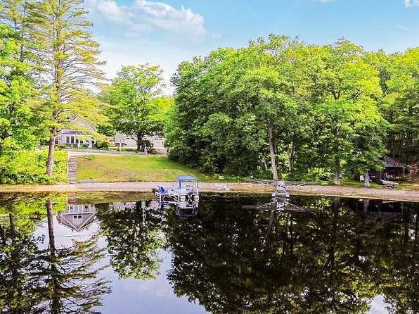13 Cooper Road, Chesterville, ME 04938