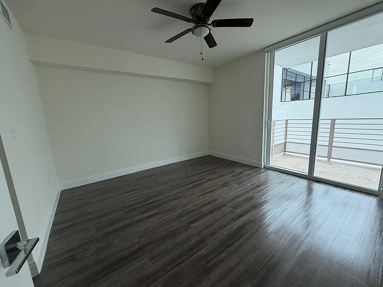 110 SW 13th St #2207 — Photo 15
