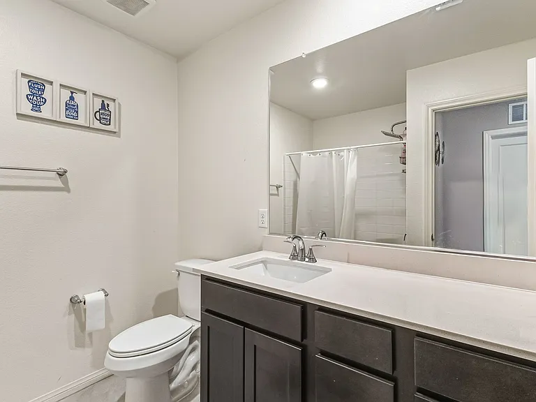 5390 Robinera Ct — Photo 5