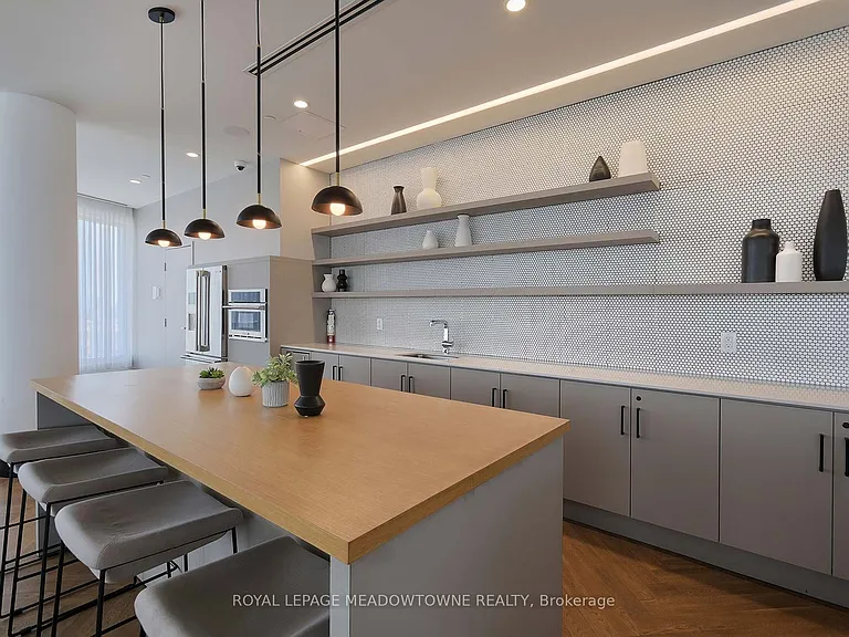2520 Eglinton Ave W #1205 — Photo 26