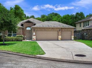 2007 Antler Trails Dr, Crosby, TX 77532