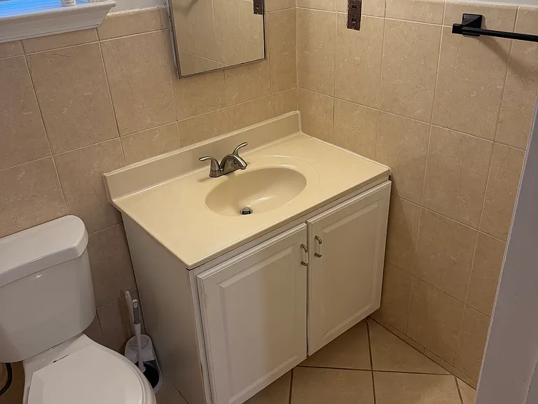 S Walter Reed Dr — Photo 4