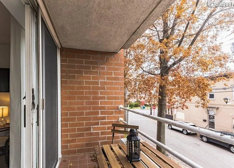 205 Mineola Blvd #2I — Photo 27