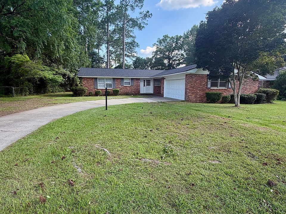 1st image of 1100 Pine Needle Dr