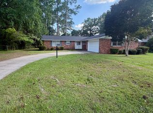 1100 Pine Needle Dr, Perry, GA 31069
