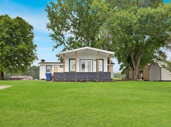 110 Lakeview Shores Dr, Coldspring, TX 77331