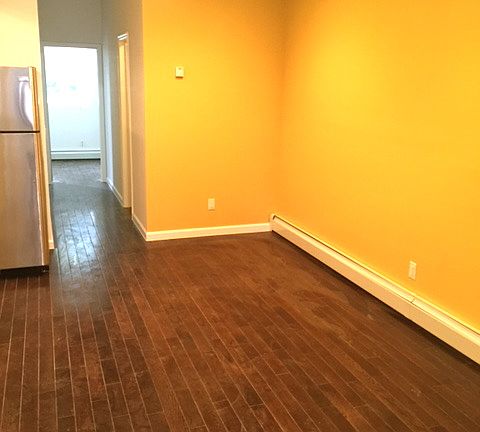 4th image of 194 Howard Ave APT 3