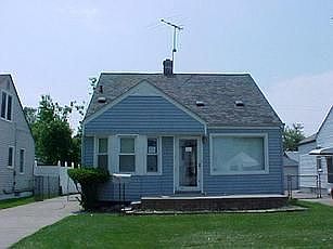 18598 Woodside photo