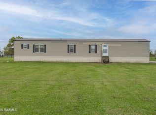 723 Hebert Rd, Arnaudville, LA 70512