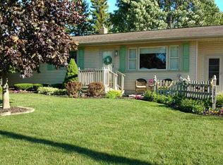 2976 Chrysler Dr, Bay City, MI 48706