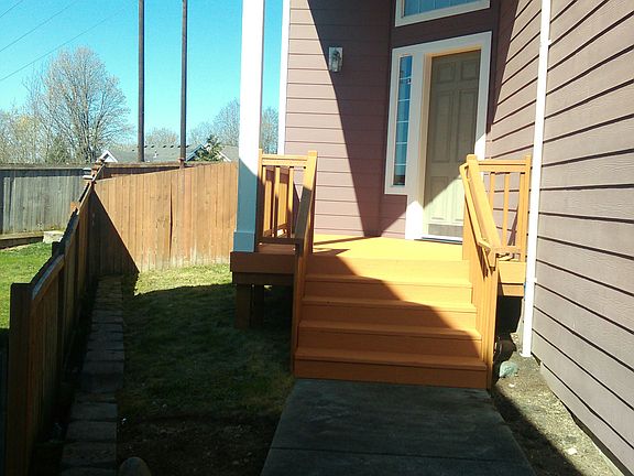 Front Dr