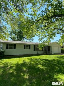 557 Sara Dr, Centralia, IL, 62801