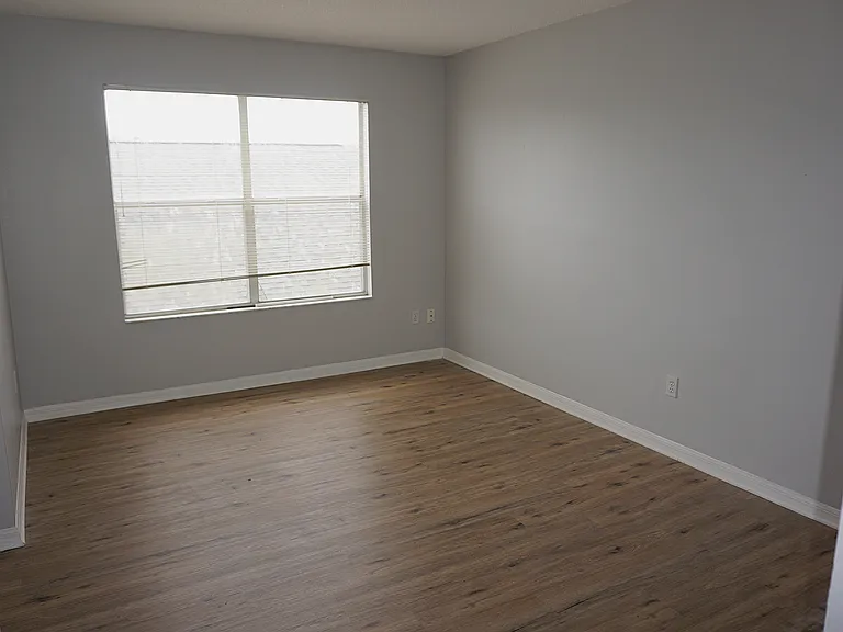 112 Canary Island Cir — Photo 16