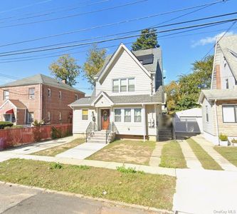19419 115th Rd, Saint Albans, NY, 11412