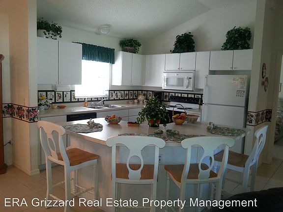 3rd image of 2147 Margarita Dr