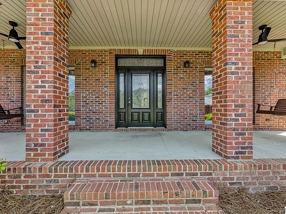 5th image of 9869 Hill Ln