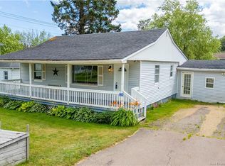 128 York St, Sackville, NB E4L4S1