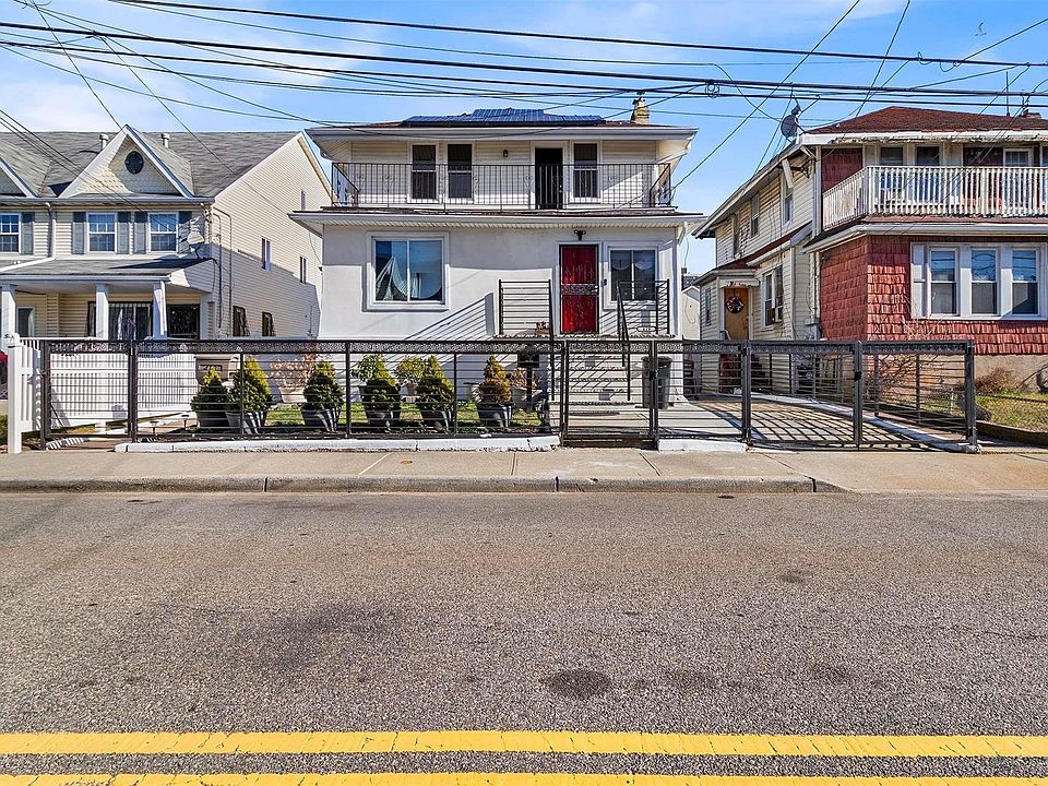 1st image of 418 Beach 37th Street