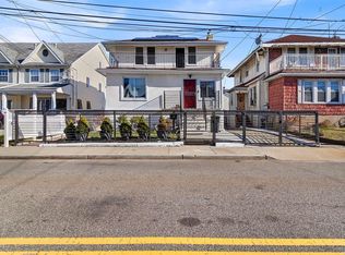 418 Beach 37th St, Far Rockaway, NY 11691