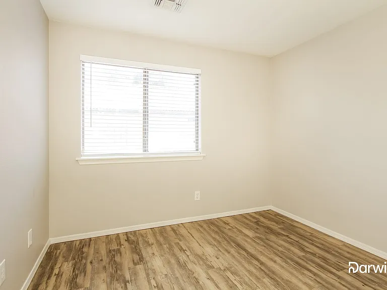 7809 W San Juan Ave — Photo 12