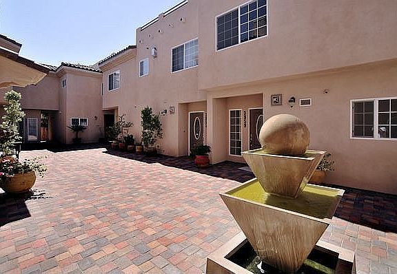 Courtyard with fountain
