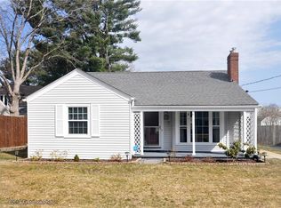 106 Eaton St, Pawtucket, RI 02861