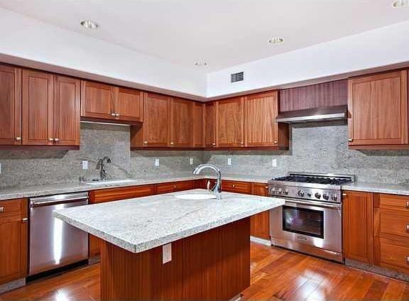 Gourmet Kitchen
