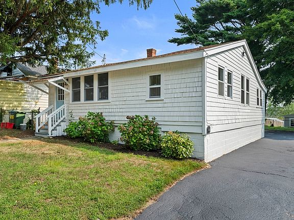 3rd image of 9 Alden St
