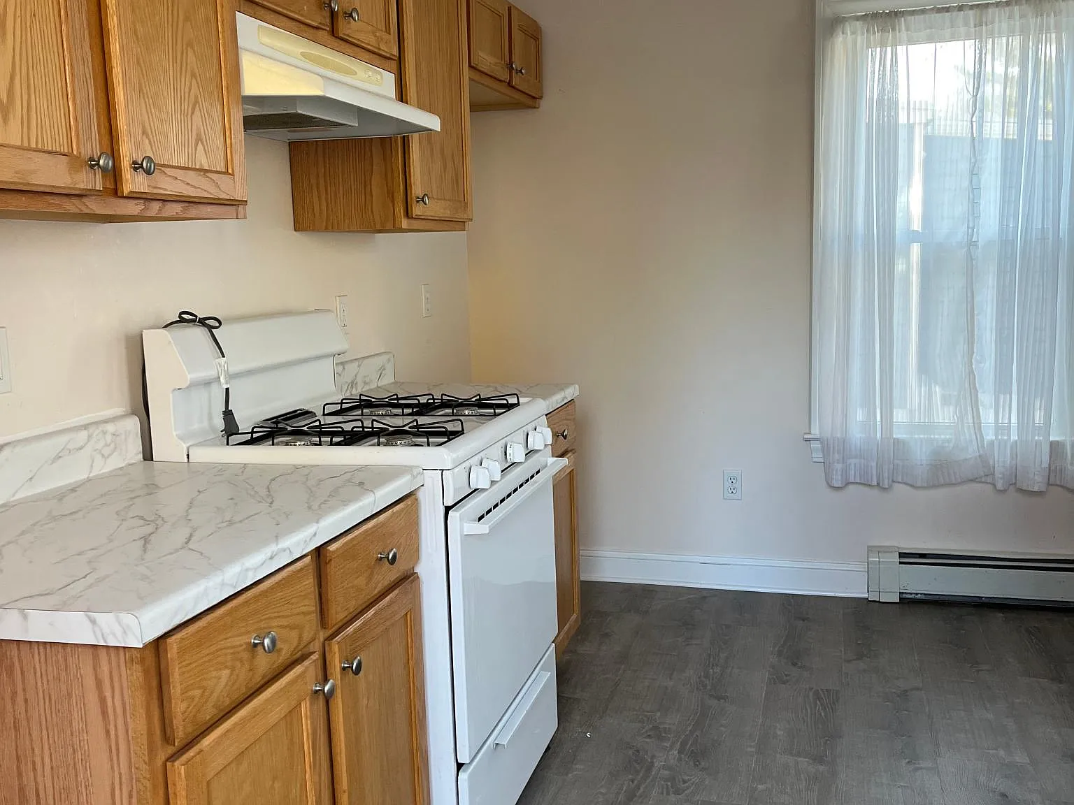 21 Pacific St — Photo 3
