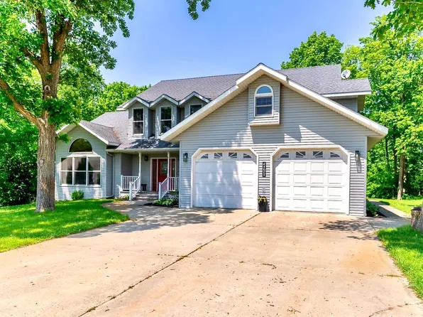 50750 Vinewood Trl, Bemidji, MN 56601