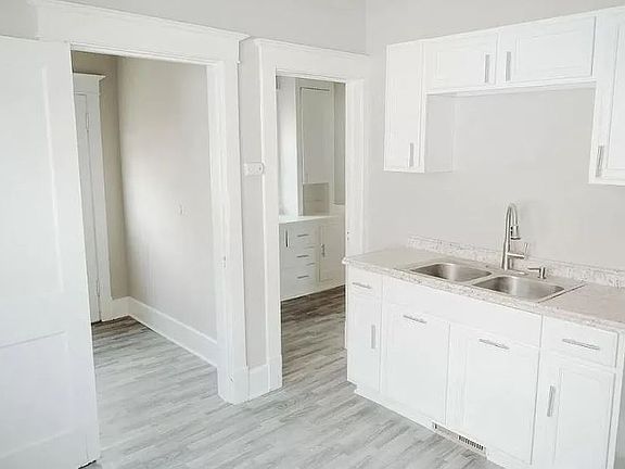 5th image of 4109 N 23rd St