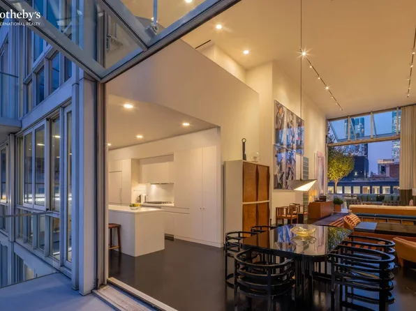 524 West 19th Street image 11 of 29