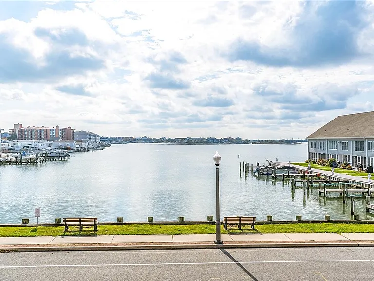 322 Bayshore Dr #2W — Photo 25