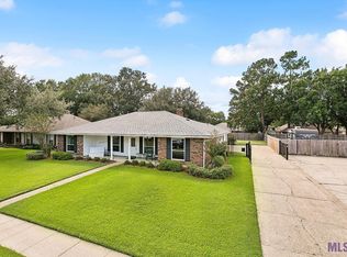 5444 Foxridge Dr, Baton Rouge, LA 70817