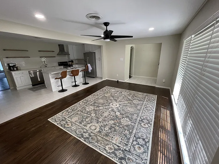 2519 Highwood Dr — Photo 4