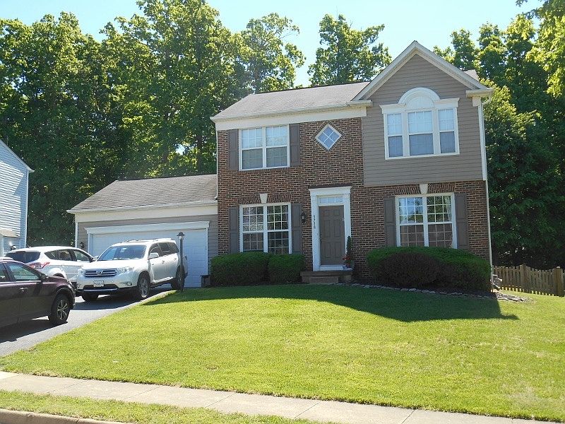 1st image of 5718 Moonbeam Dr